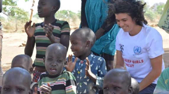 Il fenomeno dei returnees in Uganda. Camilla racconta l'operato di Africa Mission - Cooperazione e Sviluppo.